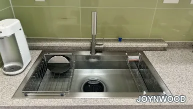설치 완료된 사각싱크볼과 수전